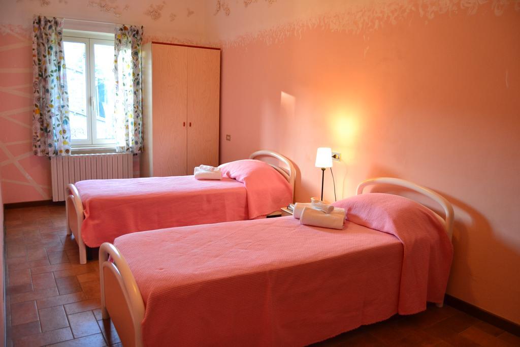 Villa Agriturismo Nizzi à Assise Extérieur photo