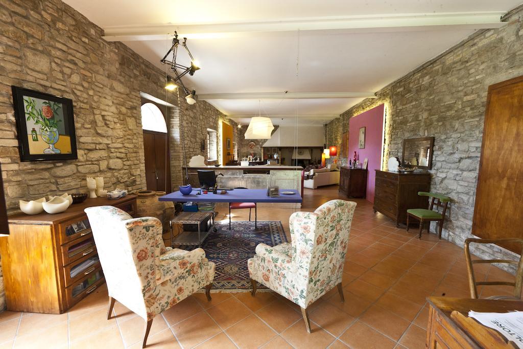Villa Agriturismo Nizzi à Assise Extérieur photo