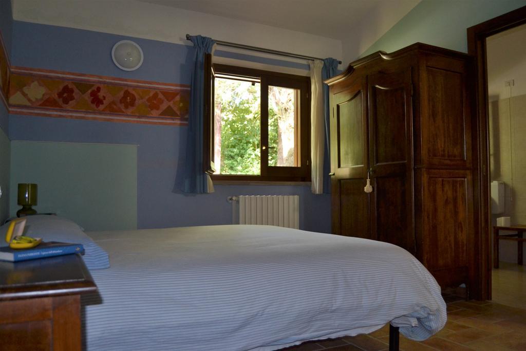 Villa Agriturismo Nizzi à Assise Extérieur photo